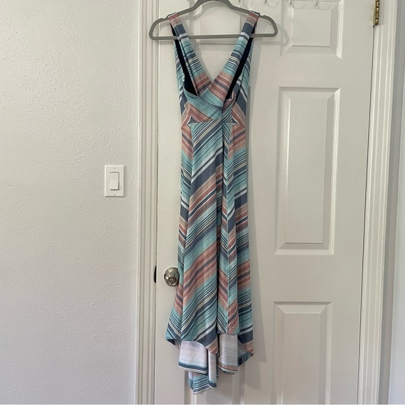 prAna Josepina Striped Maxi Dress Athletic Athleisure Crossover Back Medium - Picture 8 of 13